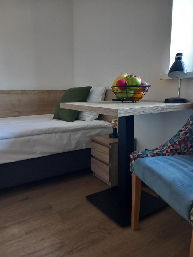 Jura Hotel Osiek Олькуш Экстерьер фото
