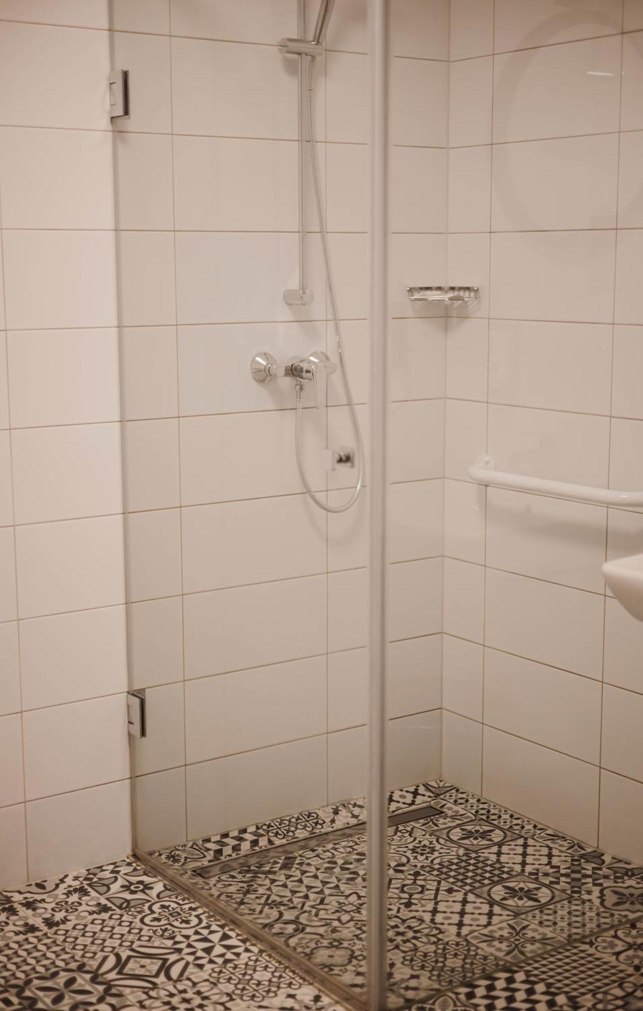 Jura Hotel Osiek Олькуш Экстерьер фото