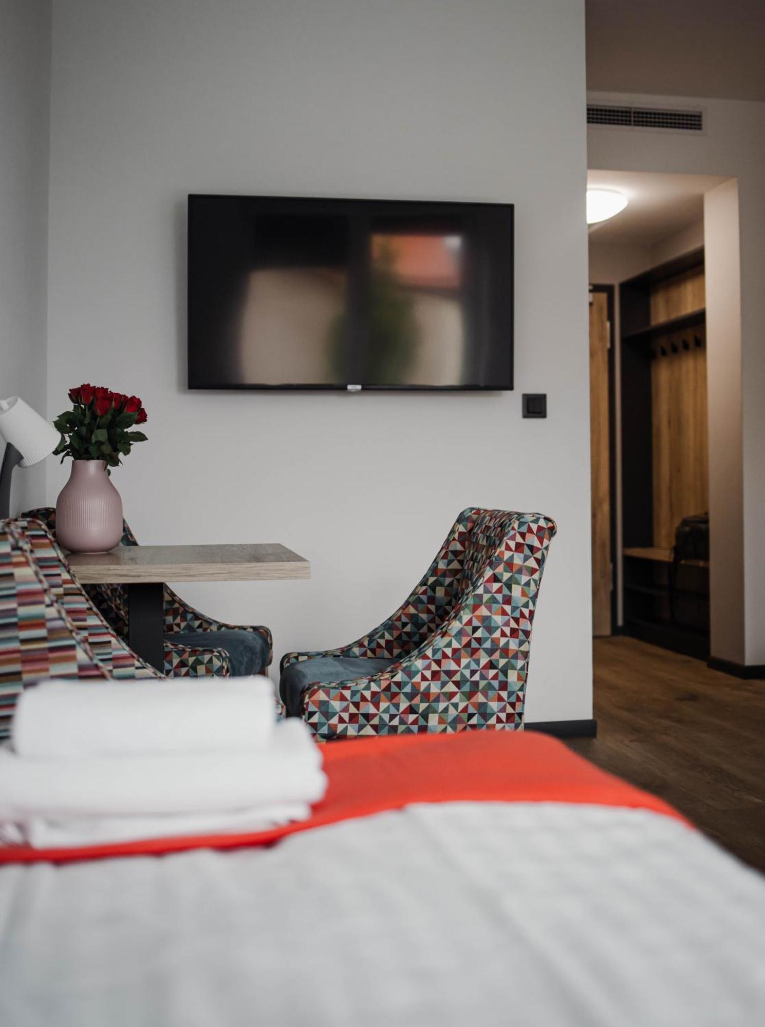Jura Hotel Osiek Олькуш Экстерьер фото