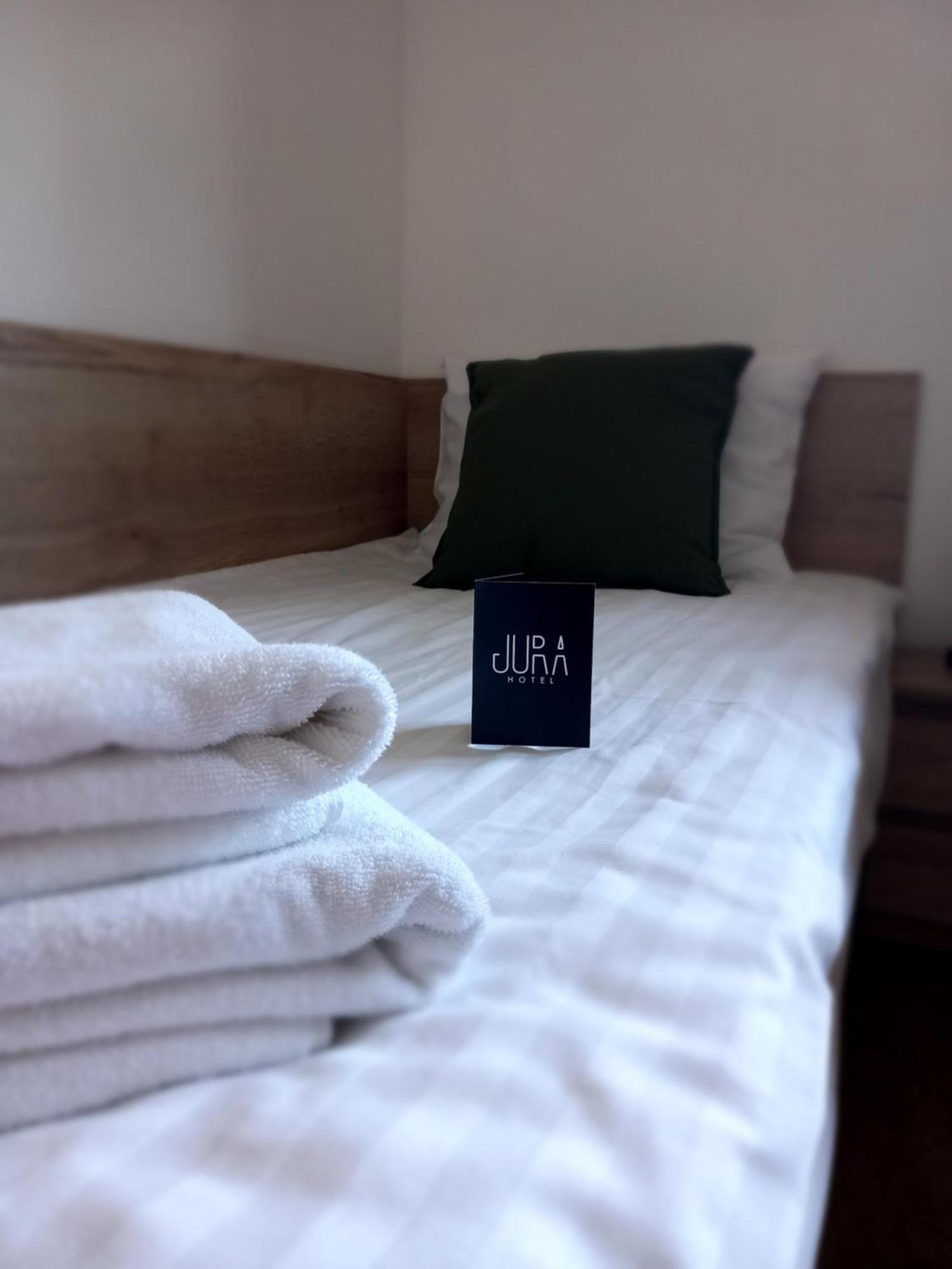 Jura Hotel Osiek Олькуш Экстерьер фото